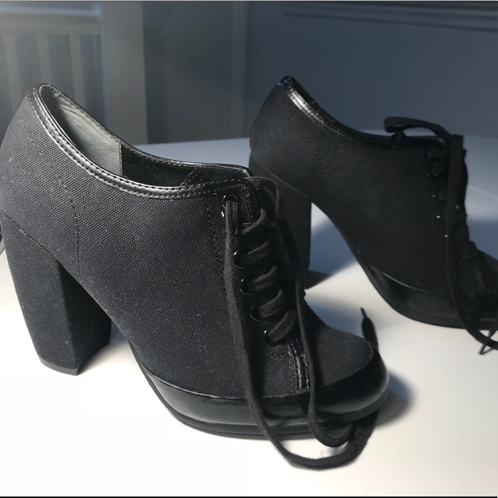 NINE WEST pumps